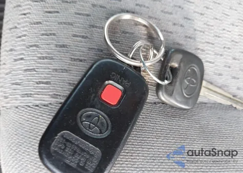 2003 Toyota Camry Le from USA, damaged, VIN 4T1BE30K23U259305